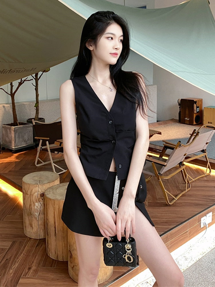 Diamond Buckel Mini Skirt