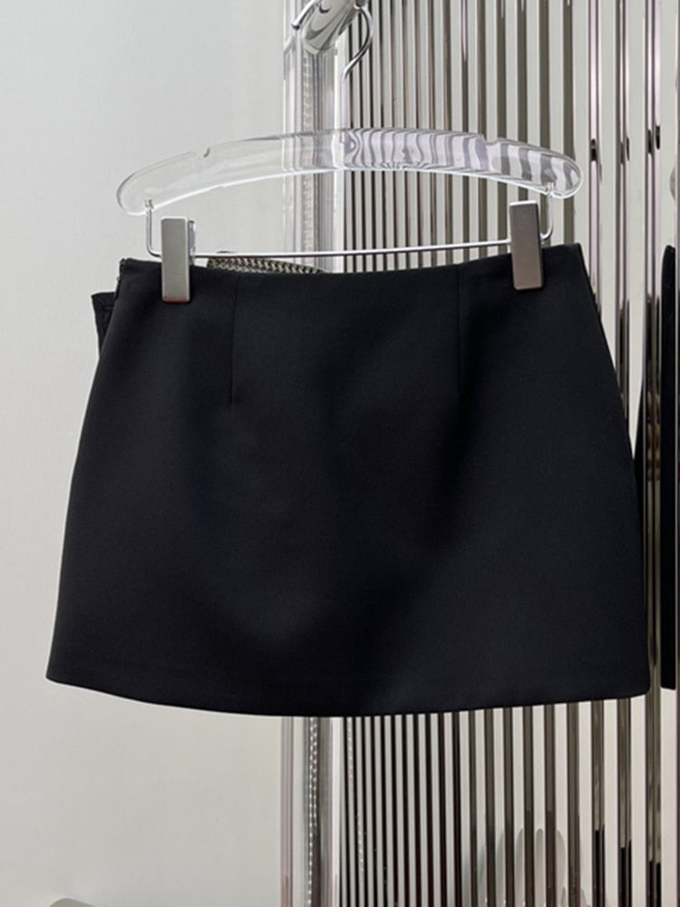 Diamond Buckel Mini Skirt
